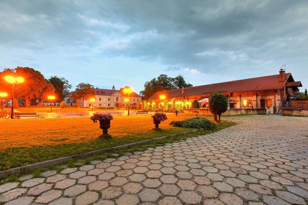 Hotel Na Podzamczu Tarnowskie Góry Dış mekan fotoğraf