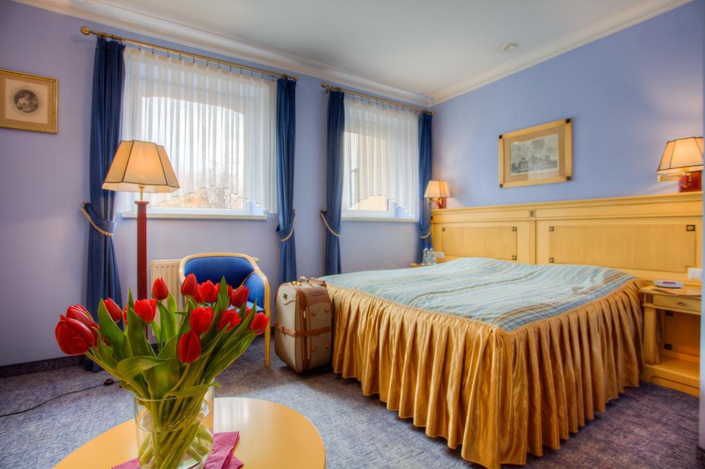 Hotel Na Podzamczu Tarnowskie Góry Oda fotoğraf